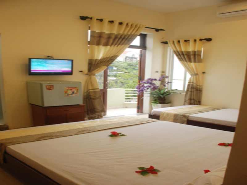 Kiman Old Town Hotel Хой Ан Екстериор снимка
